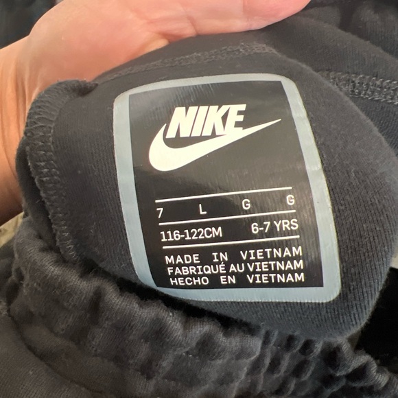 Nike Black Kids Matching Set - Picture 5 of 6